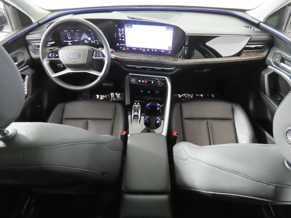 Thumbnail: 2025 Audi Q5 - 12