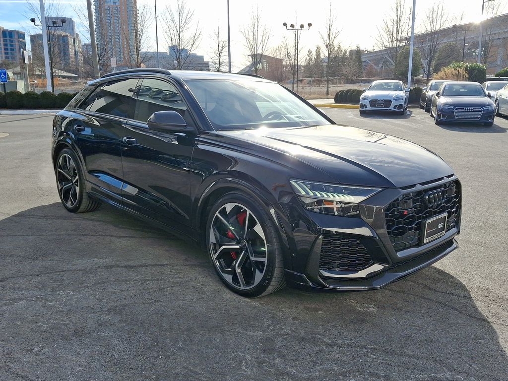 2021 Audi RS Q8 4.0T 3