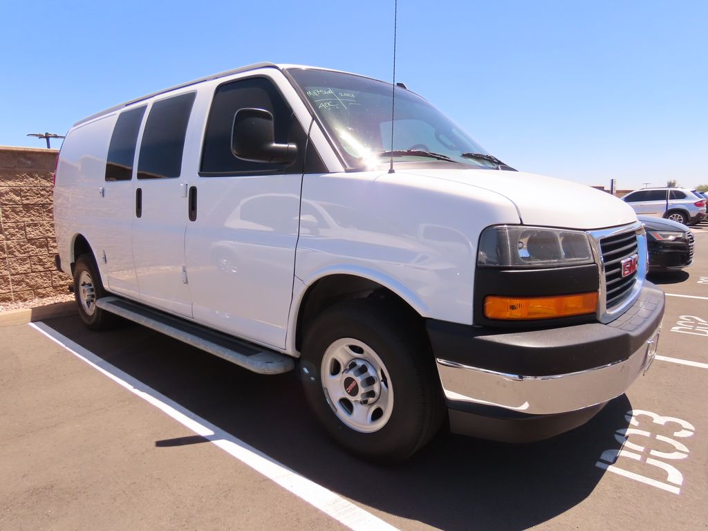 Thumbnail: 2021 GMC Savana - 2