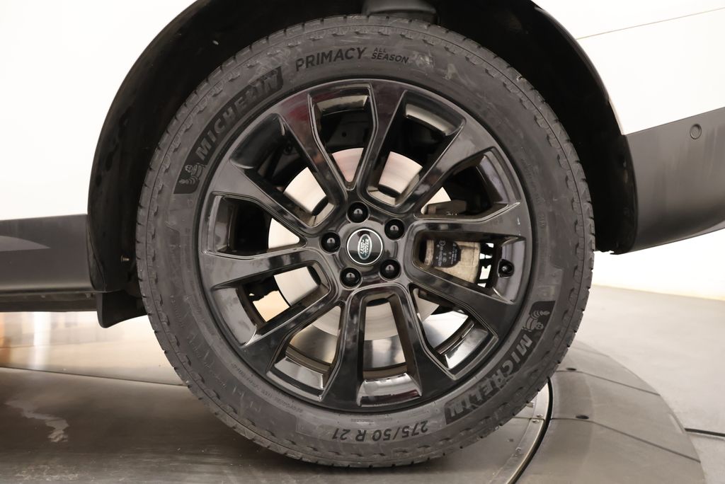 Thumbnail: 2023 Land Rover Range Rover Sport - 10