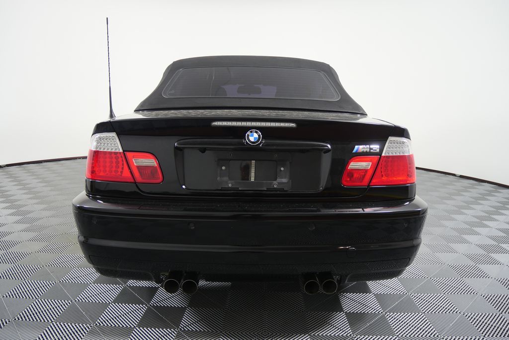 Thumbnail: 2004 BMW M3 - 4