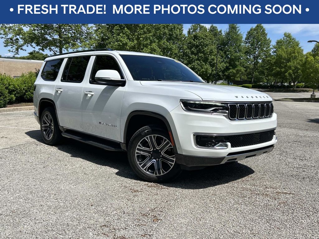 Bright White Clearcoat 2022 Jeep Wagoneer Series III RWD SUV / Crossover 4X2 8-Speed Automatic