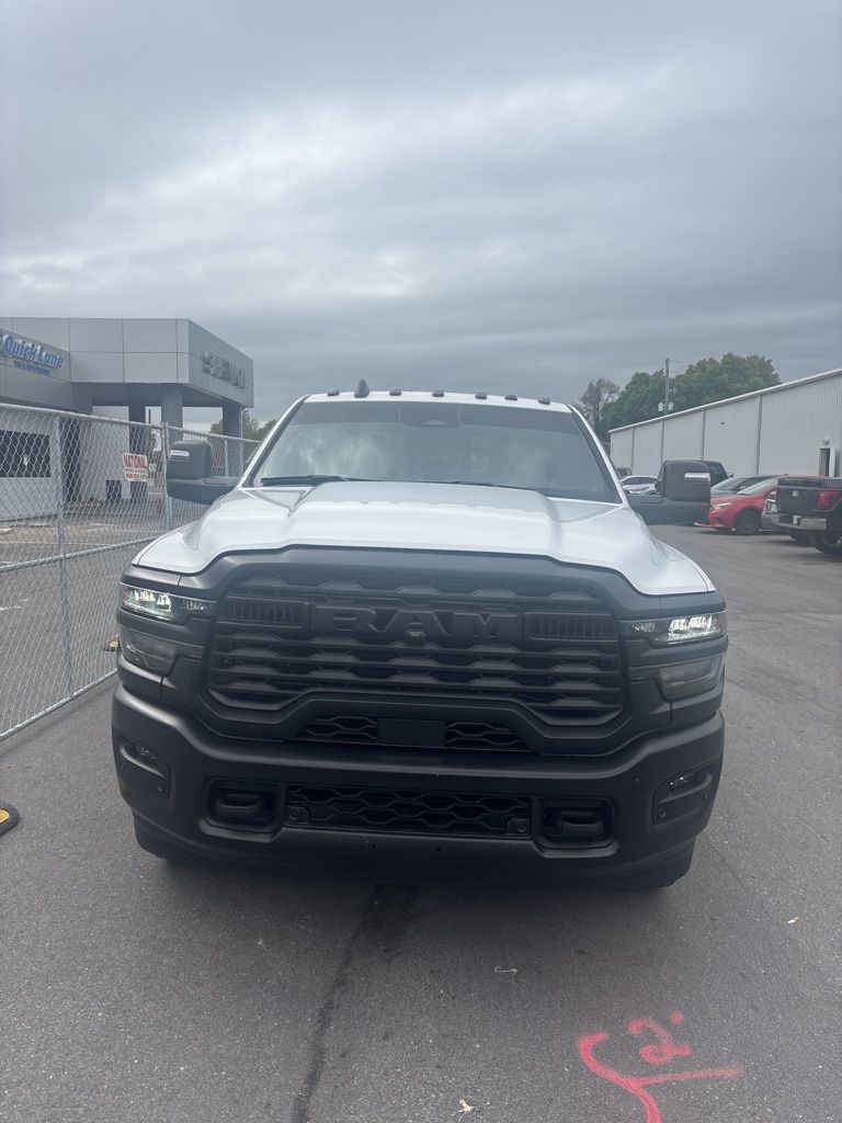 2025 RAM 2500 Tradesman Crew Cab 4WD
