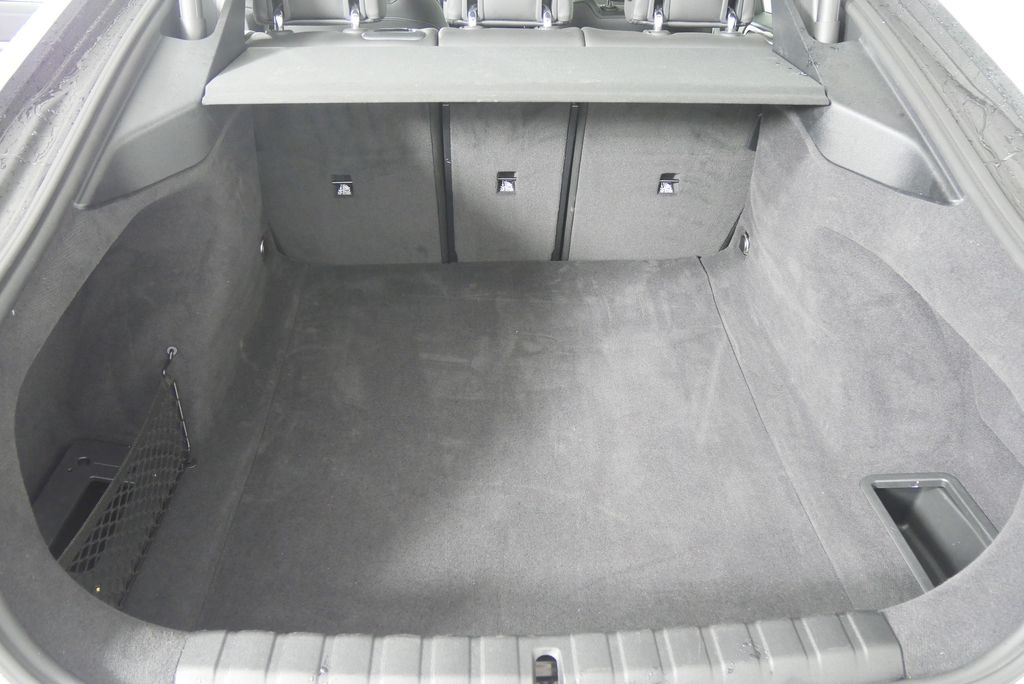 Thumbnail: 2025 BMW 4 Series - 18