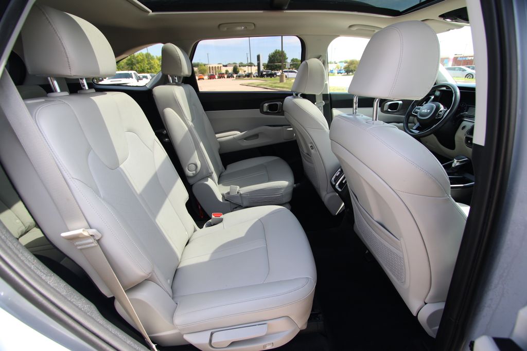 Used 2023 Kia Sorento SUV