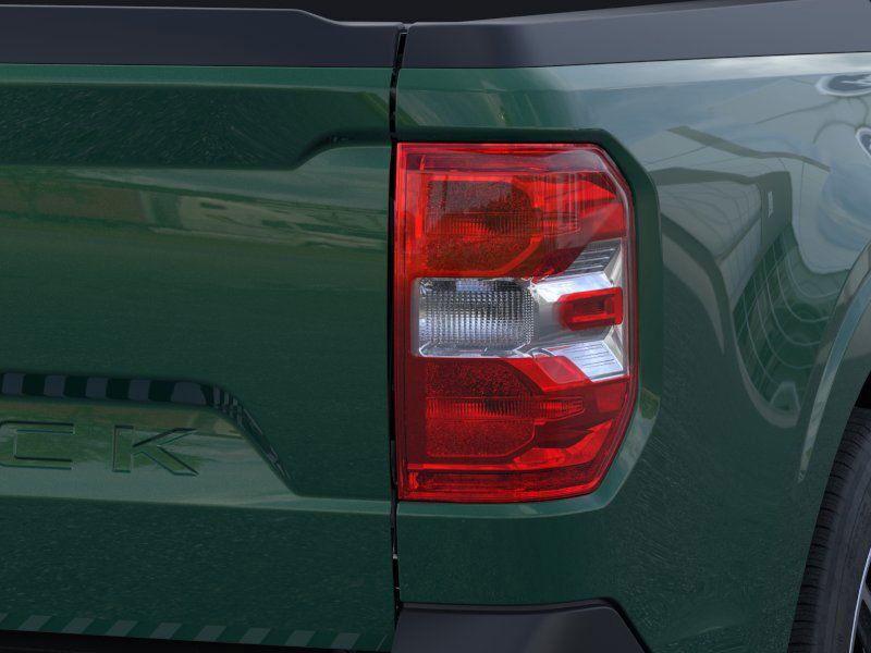 New 2025 Ford Maverick Lariat 4D Crew Cab