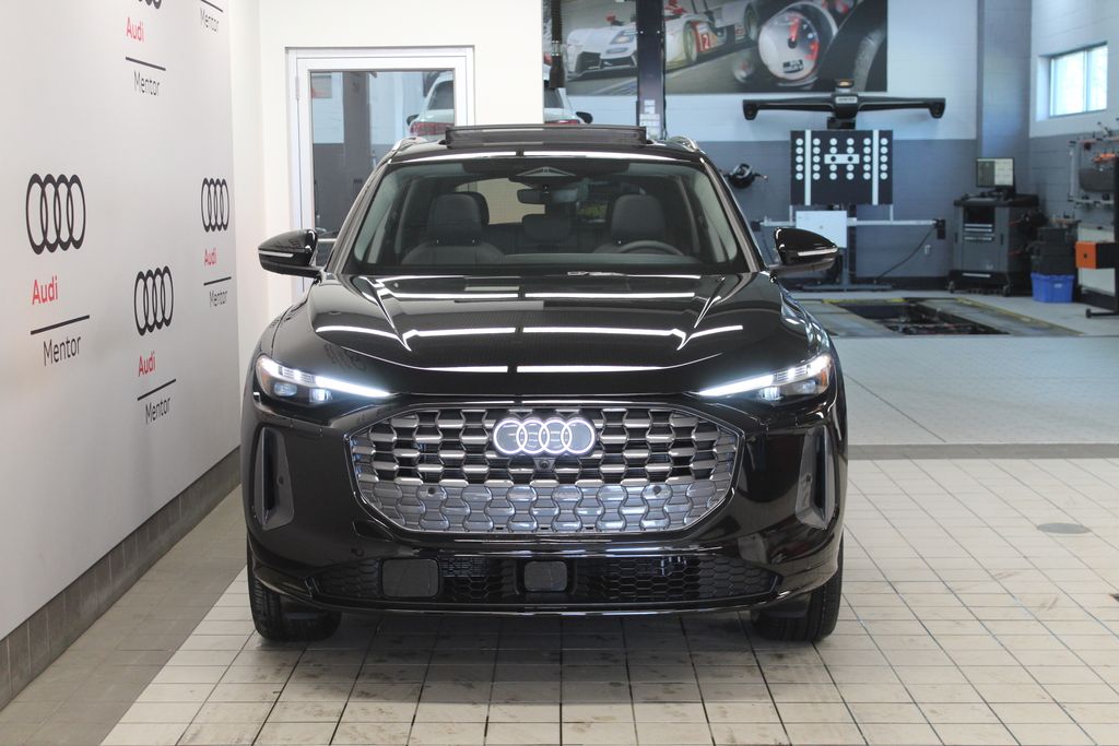 Thumbnail: 2025 Audi Q5 - 9