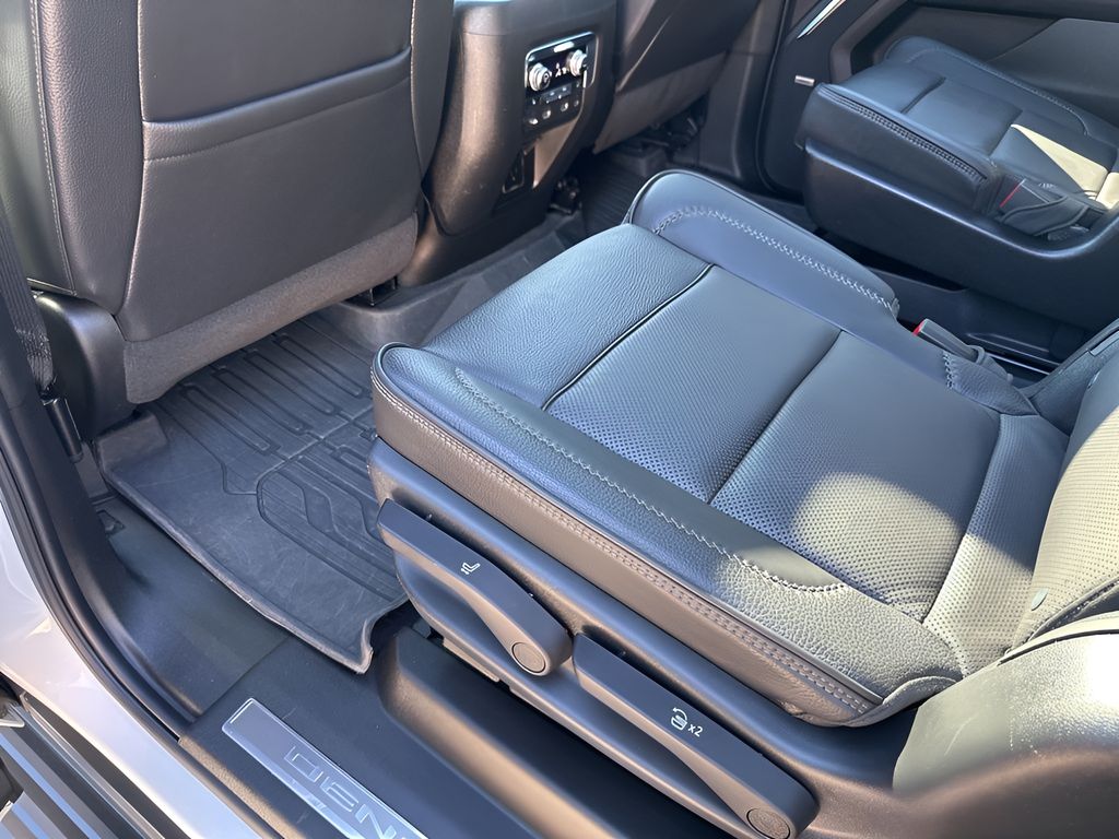 Used Car 2023 Gmc Yukon Xl  Denali For Sale Under $70,000 In Austin, Texas