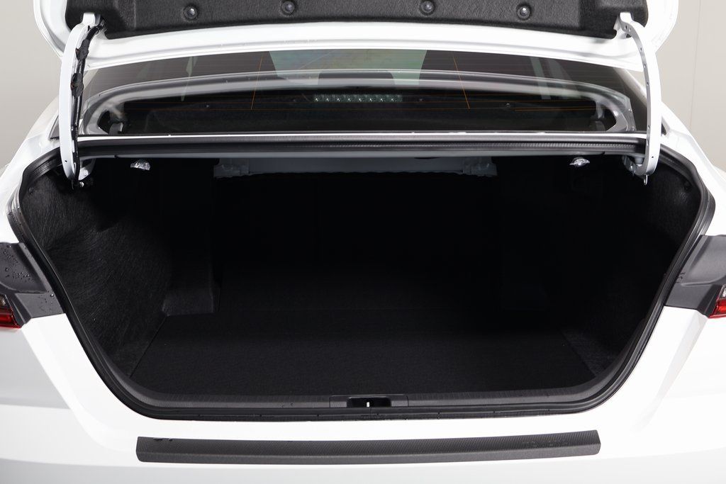 Thumbnail: 2026 Toyota Camry - 8