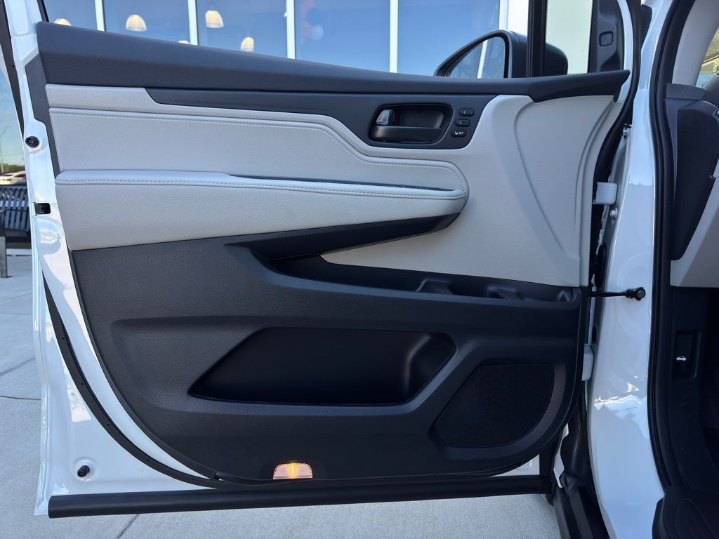 2026 Honda Odyssey EX-L White at Classic Honda Galveston