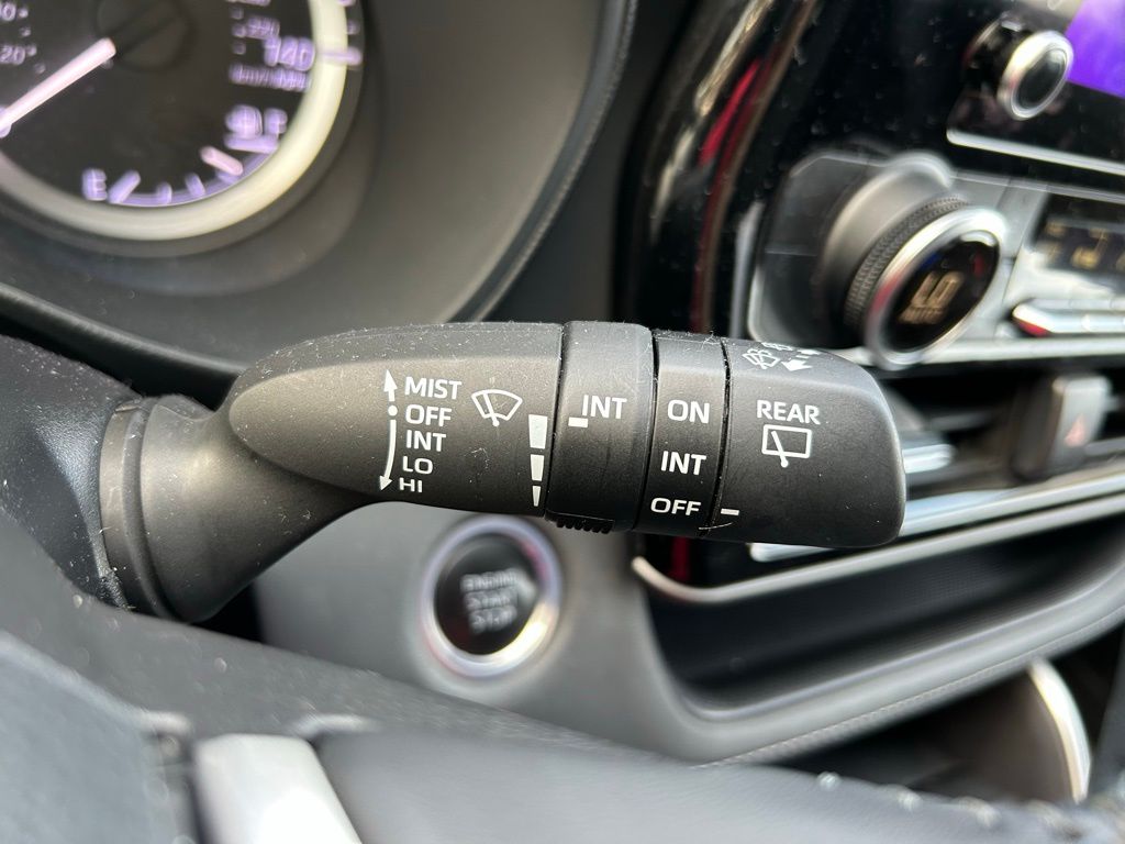 Thumbnail: 2024 Toyota Highlander - 22