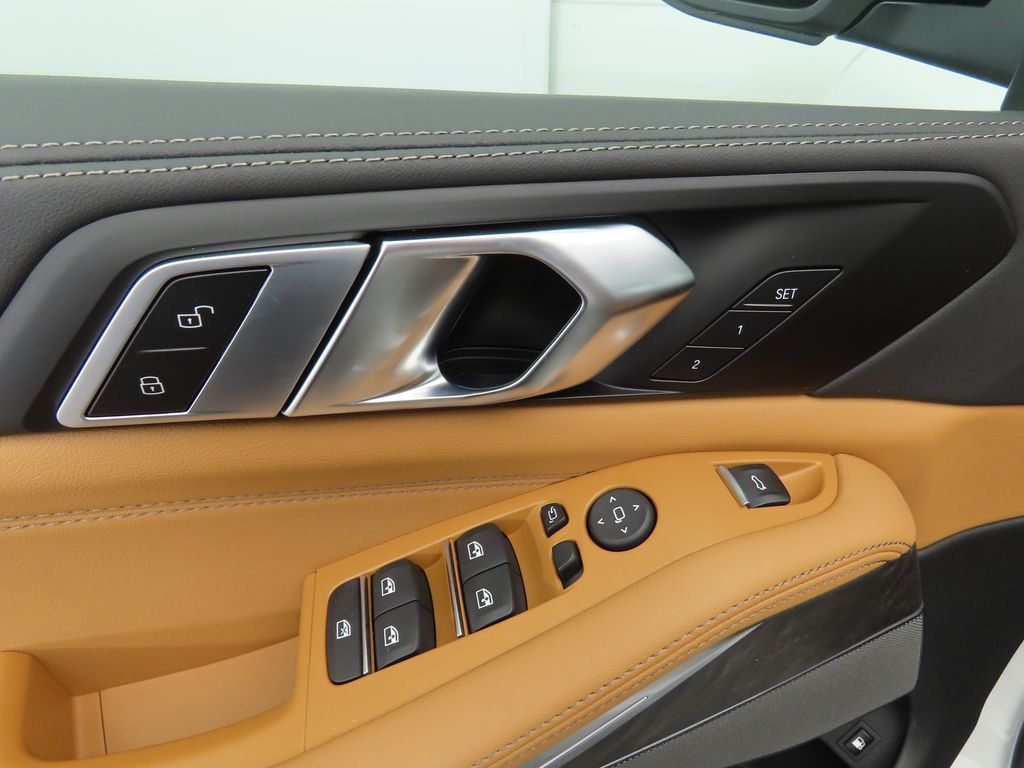 Thumbnail: 2026 BMW X5 - 23