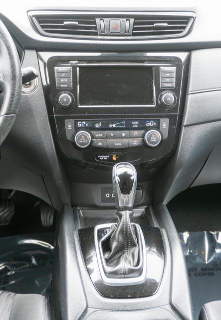 2019 Nissan Rogue SV Black at Bob Ruth Ford