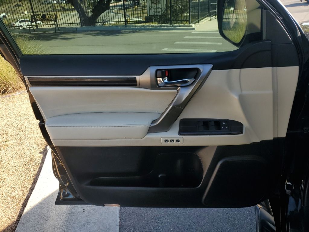 Used Car 2021 Lexus Gx  460 For Sale Under $50,000 In Austin, Texas