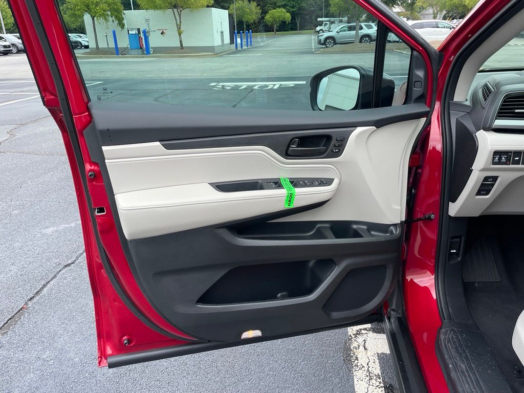 Thumbnail: 2026 Honda Odyssey - 23