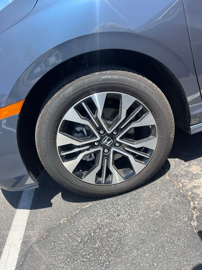2025 Honda Odyssey Elite 9