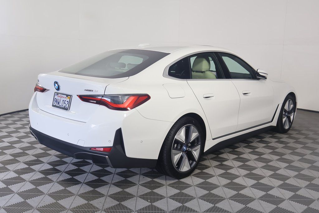 2024 BMW i4 eDrive40 4