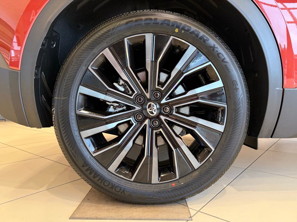 Thumbnail: 2026 Toyota C-HR - 9