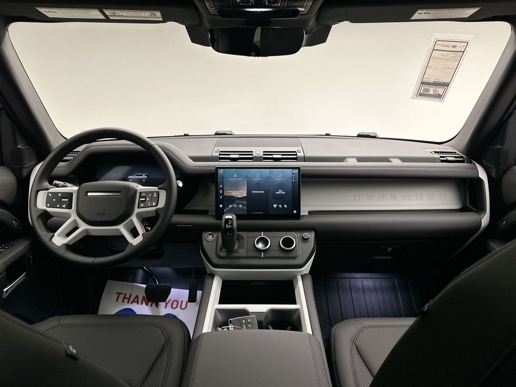 Thumbnail: 2025 Land Rover Defender - 6