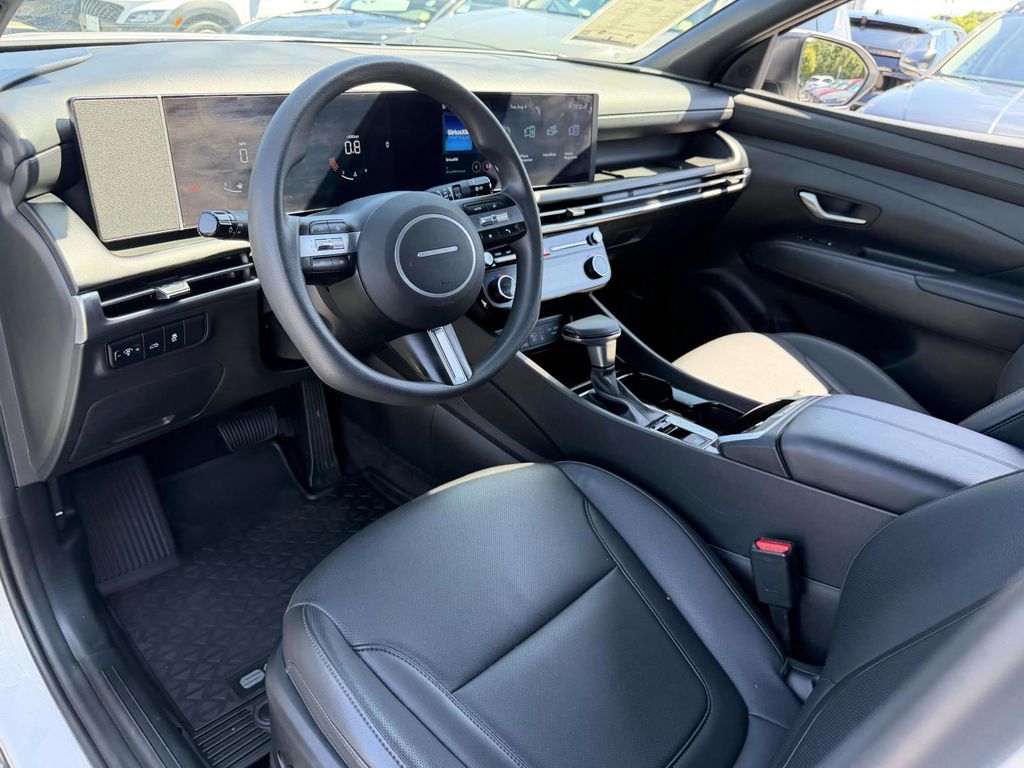 Used 2025 Hyundai Santa Cruz Truck
