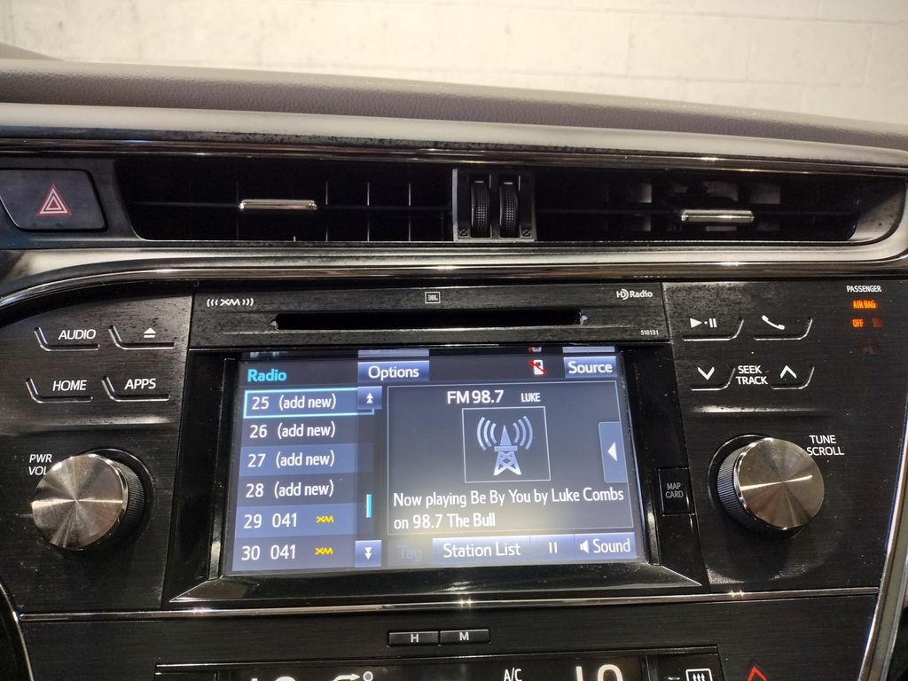 2018 Toyota Avalon Hybrid Limited