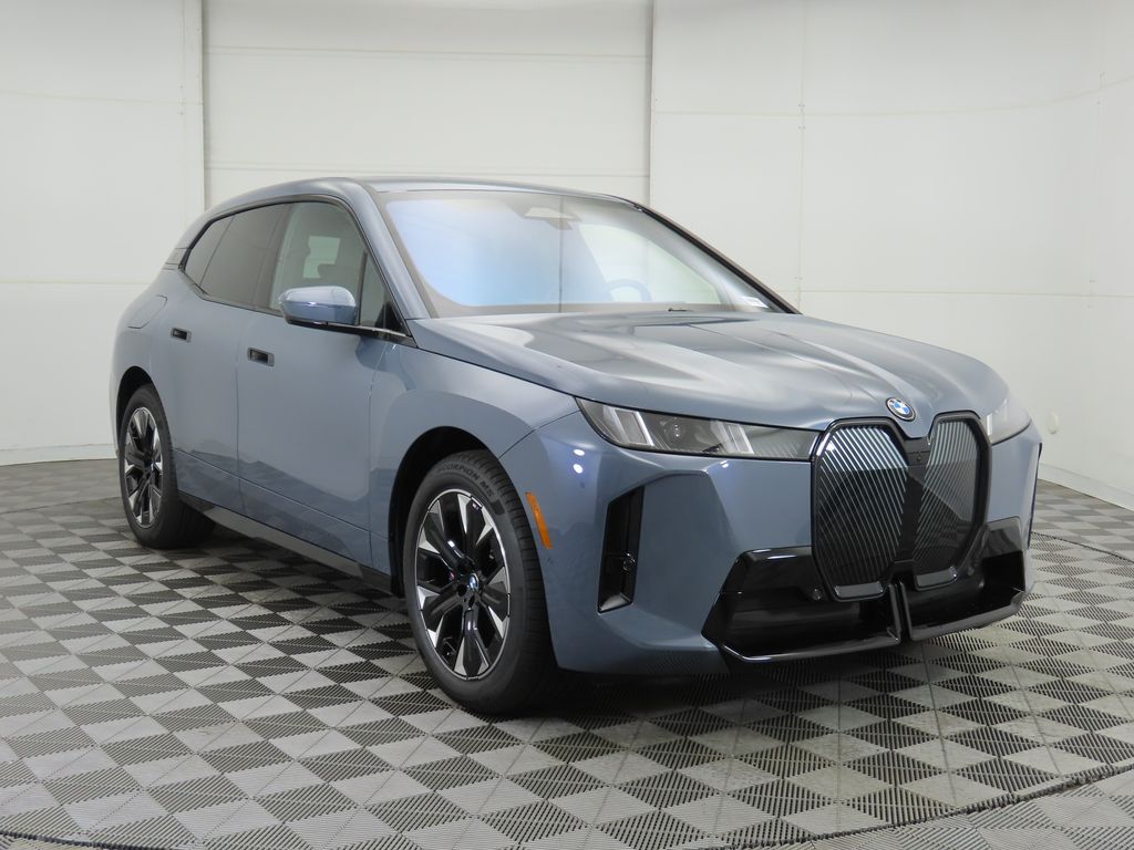 Thumbnail: 2026 BMW iX - 4