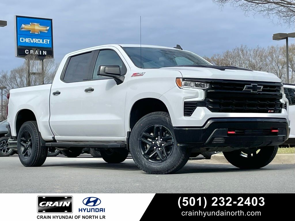 Summit White 2024 Chevrolet Silverado 1500 Pickup Truck Four-Wheel Drive Automatic