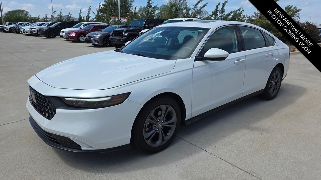 Platinum White Pearl 2023 Honda Accord EX FWD Sedan Front-Wheel Drive Continuously Variable Transmission