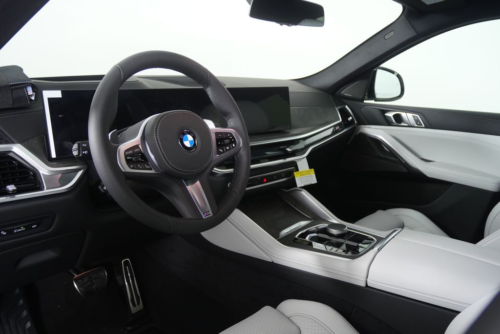 Thumbnail: 2027 BMW X6 - 12