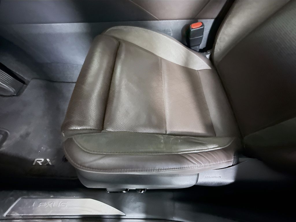 Thumbnail: 2023 Lexus RX - 19