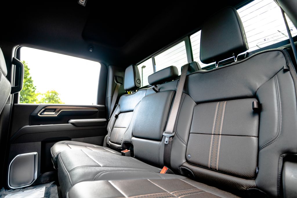 2026 Chevrolet Silverado 2500 HD High Country - Photo 50