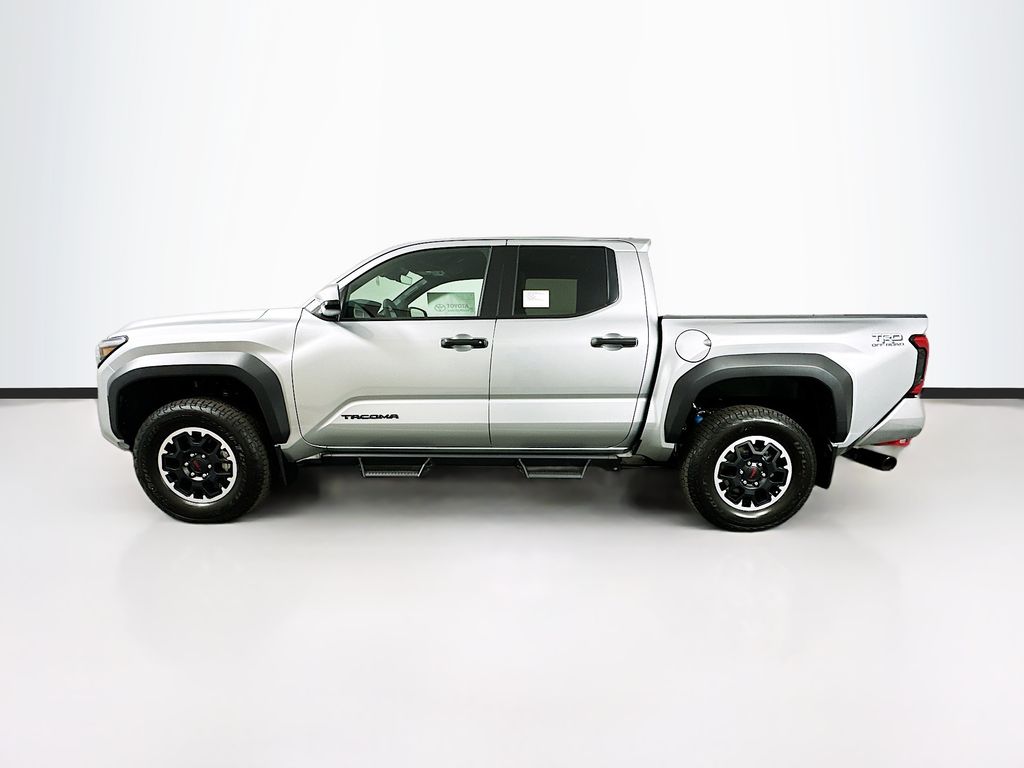 2024 Toyota Tacoma TRD Off-Road 8