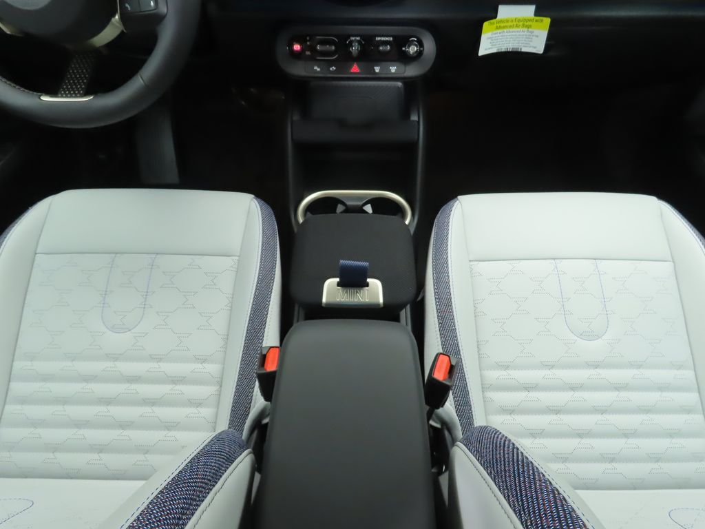 Thumbnail: 2026 MINI Cooper Countryman - 16