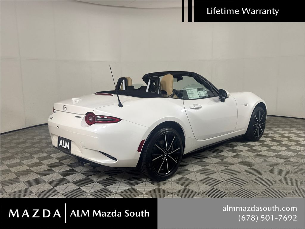 New 2026 Snowflake White Pearl Mazda Grand Touring image 6