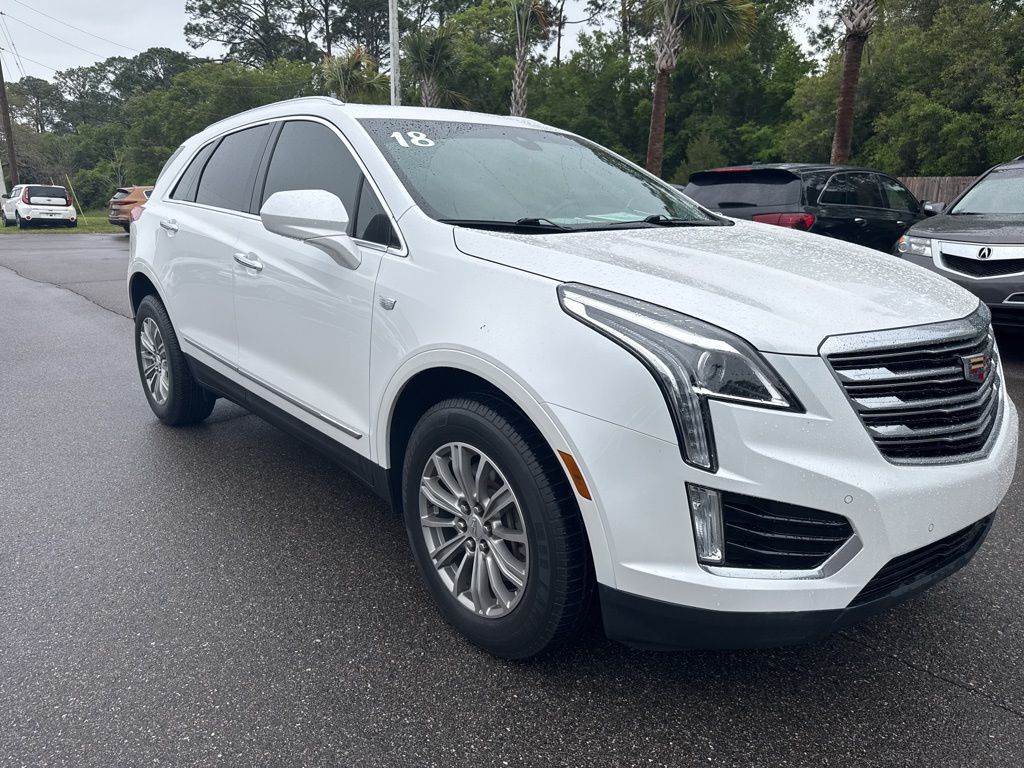 Crystal White Tricoat 2018 Cadillac XT5 Luxury FWD SUV / Crossover Front-Wheel Drive 8-Speed Automatic