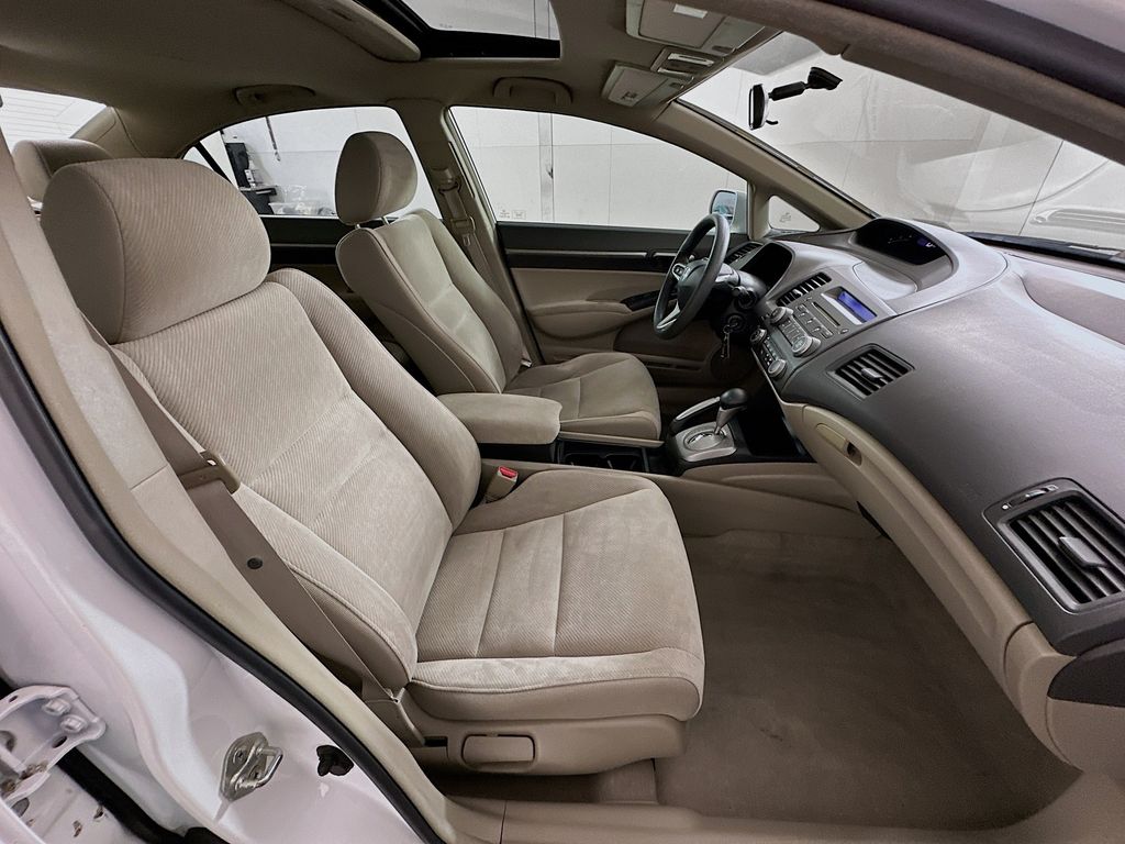 Thumbnail: 2011 Honda Civic - 26