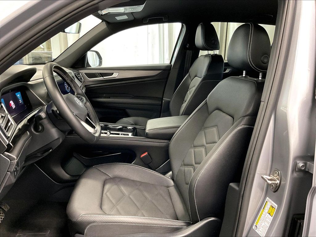 2026 Volkswagen Atlas Cross Sport — photo 10