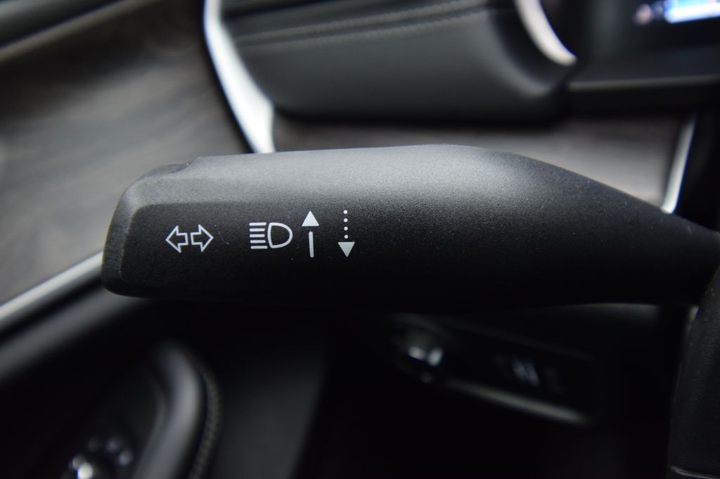 new 2026 Jeep Grand Cherokee L car, priced at $49,926