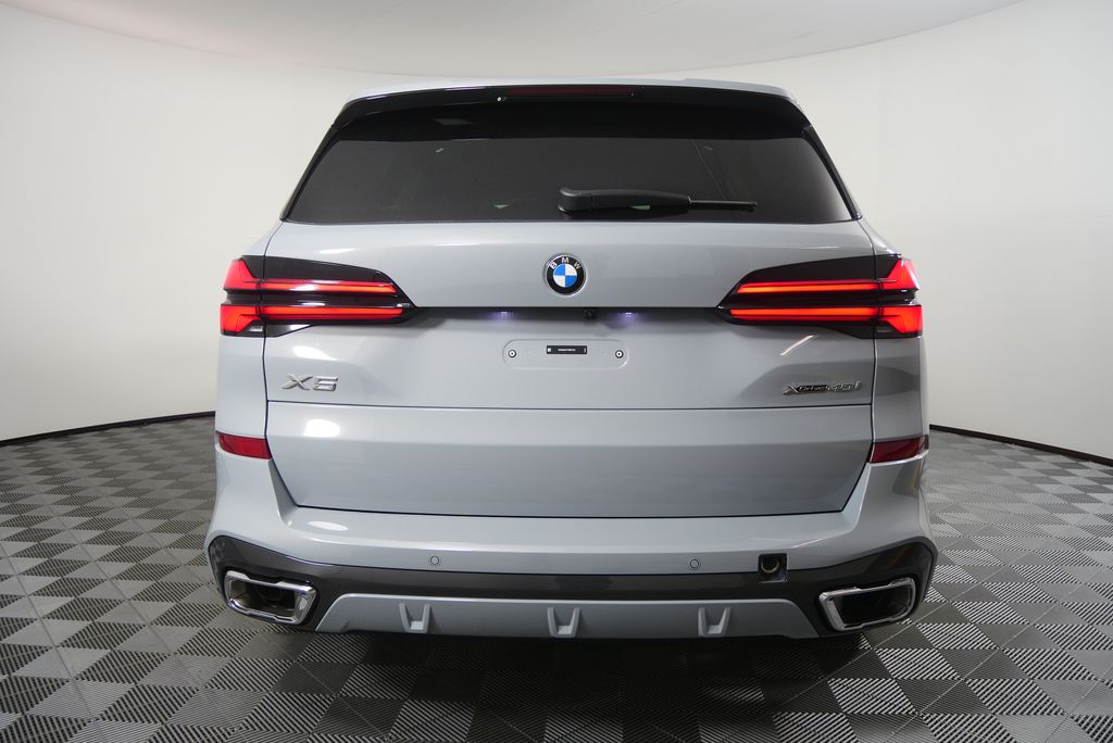 Thumbnail: 2026 BMW X5 - 4