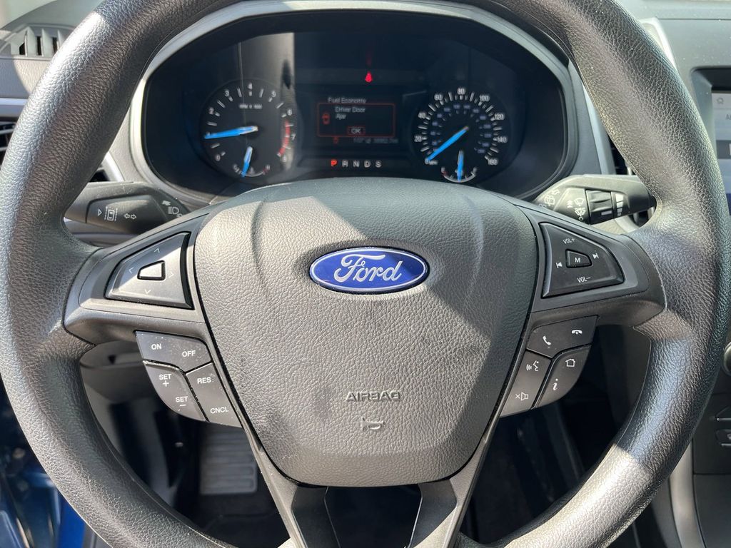 2020 Ford Edge SE 28