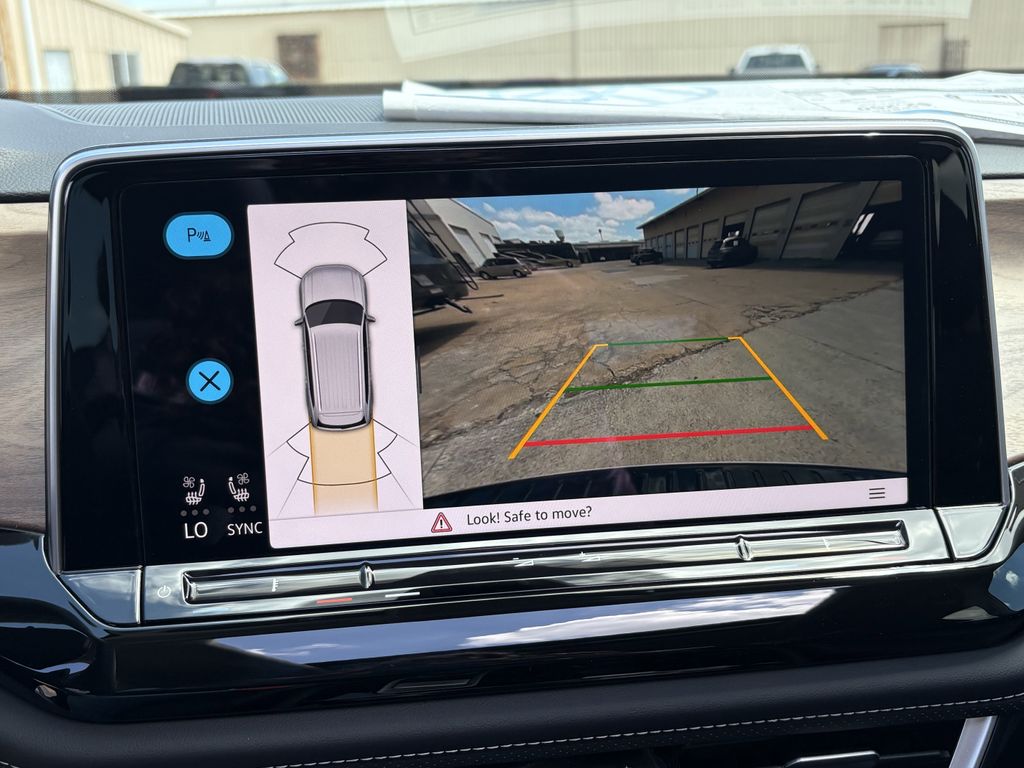 New 2026 Opal White Volkswagen 2.0T SE w/Technology image 19