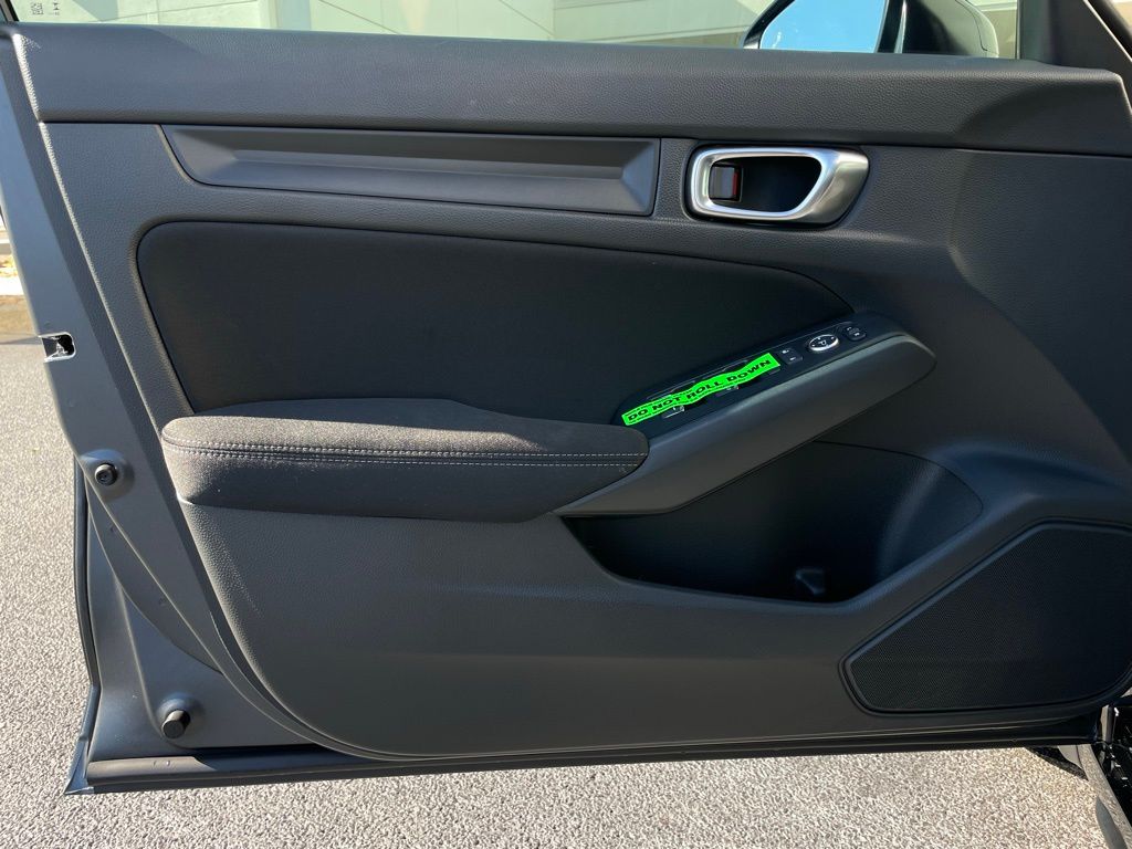 2025 Honda Civic Sport 22