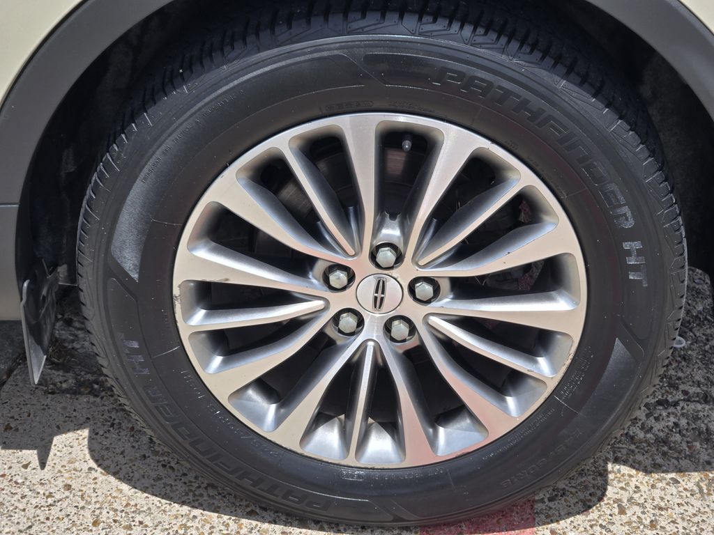 2016 Lincoln MKX Select Silver at Emmons Autoplex