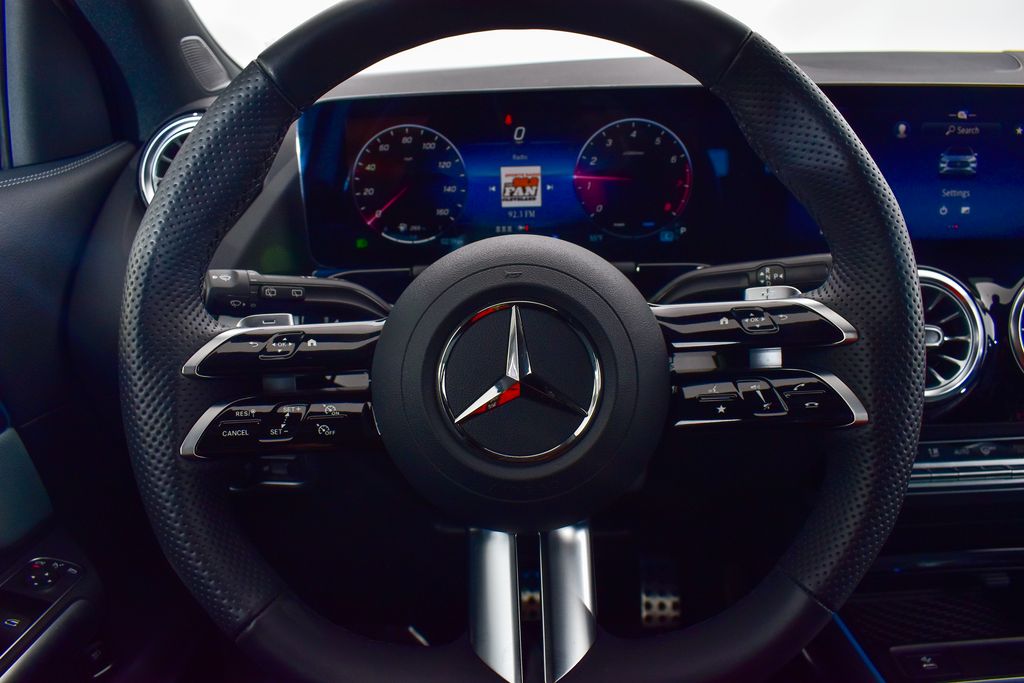 Thumbnail: 2026 Mercedes-Benz GLA - 18