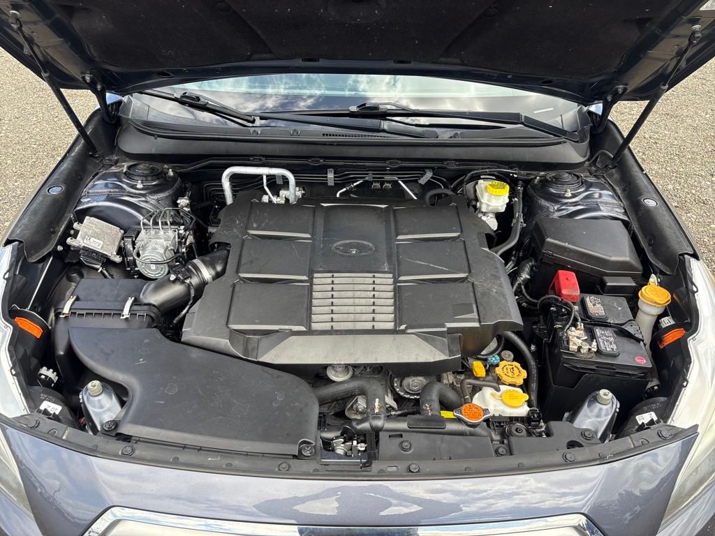2017 Carbide Gray Metallic Subaru Outback 3.6R AWD SUV