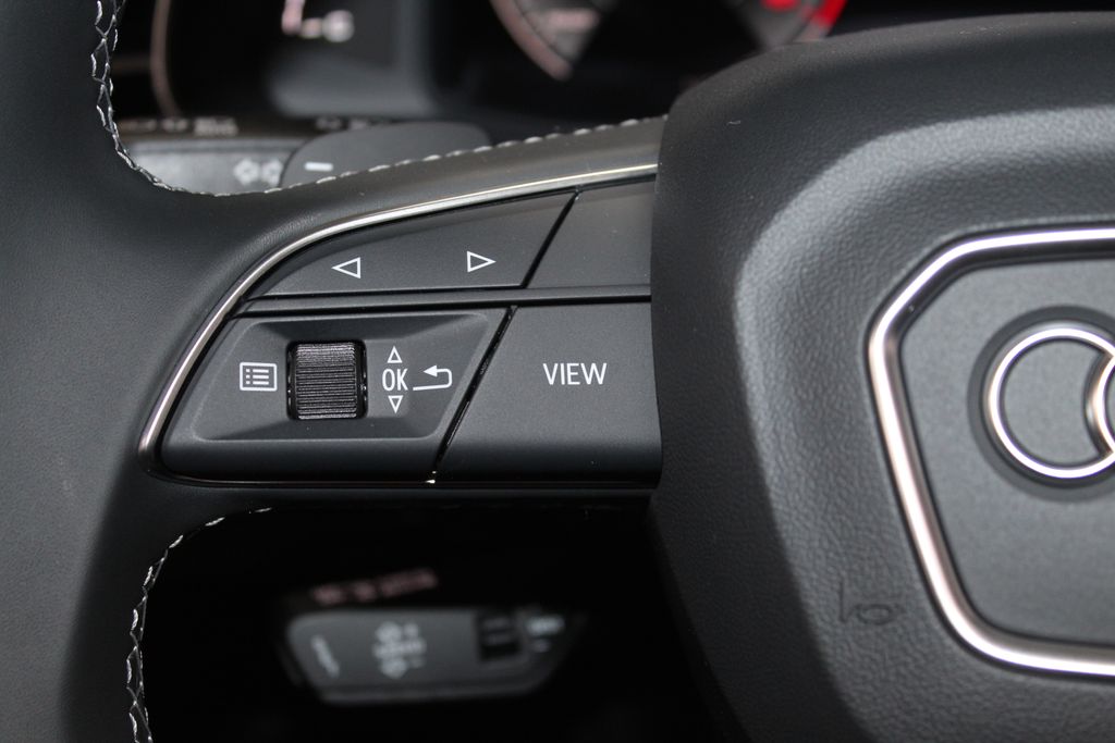 Thumbnail: 2026 Audi Q7 - 32