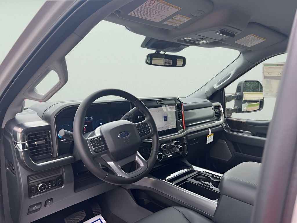 2025 Ford F-350SD