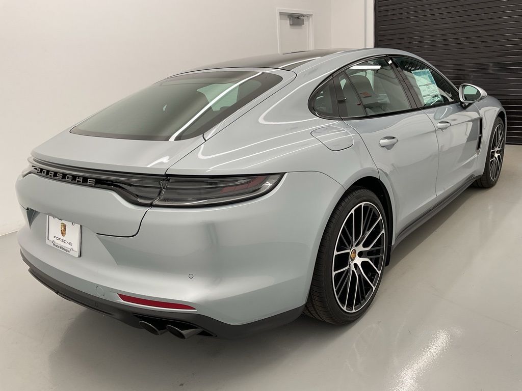 2023 Porsche Panamera Platinum 3