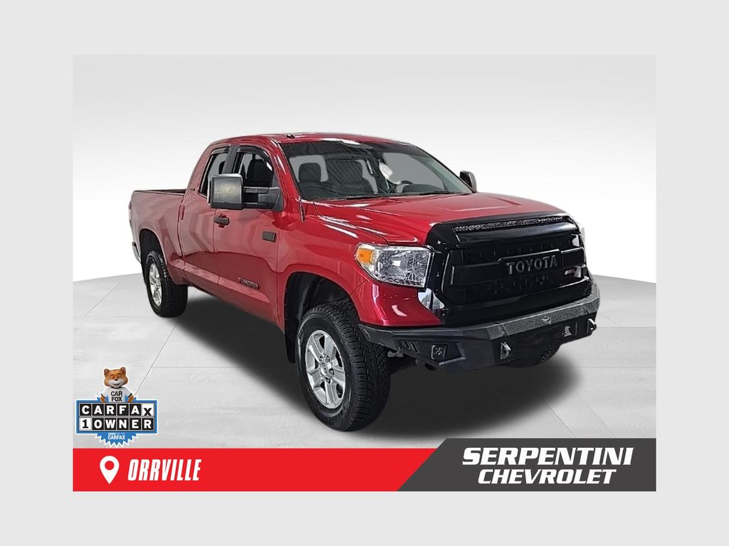 Barcelona Red Metallic 2017 Toyota Tundra Pickup Truck Four-Wheel Drive 6-Speed Automatic Overdrive