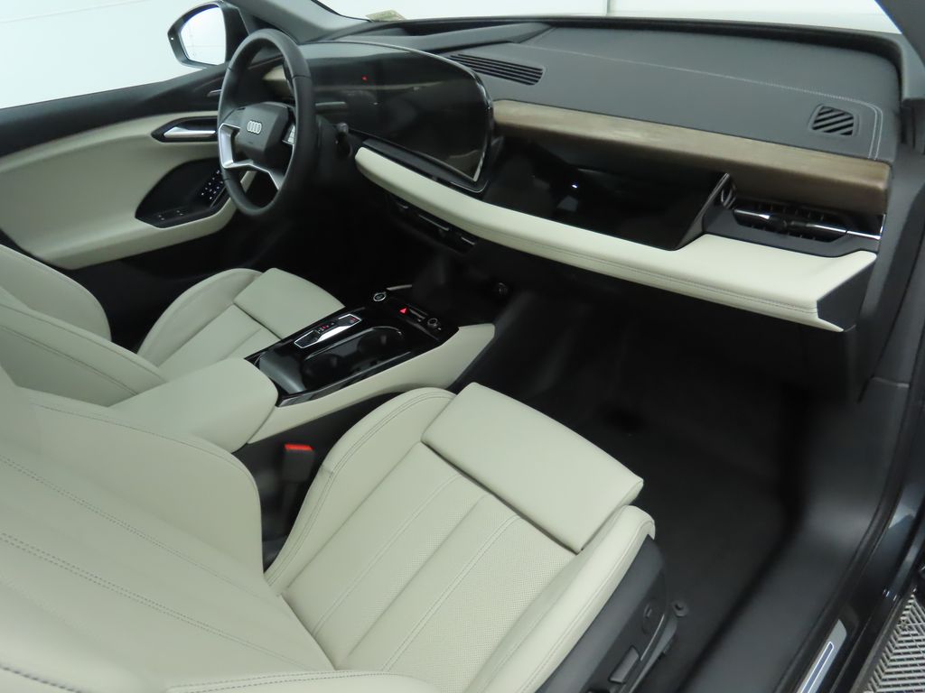 Thumbnail: 2025 Audi Q6 e-tron - 19